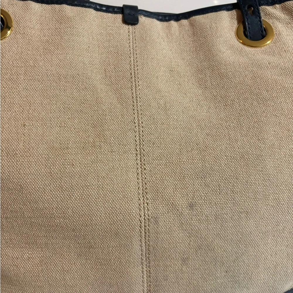 Ugg Elegant Two-Tone Tote Bag